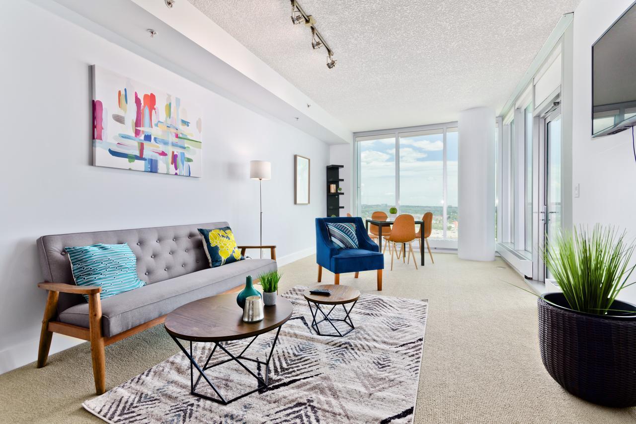 Suite Digs Arriva YYC Eksteriør bilde