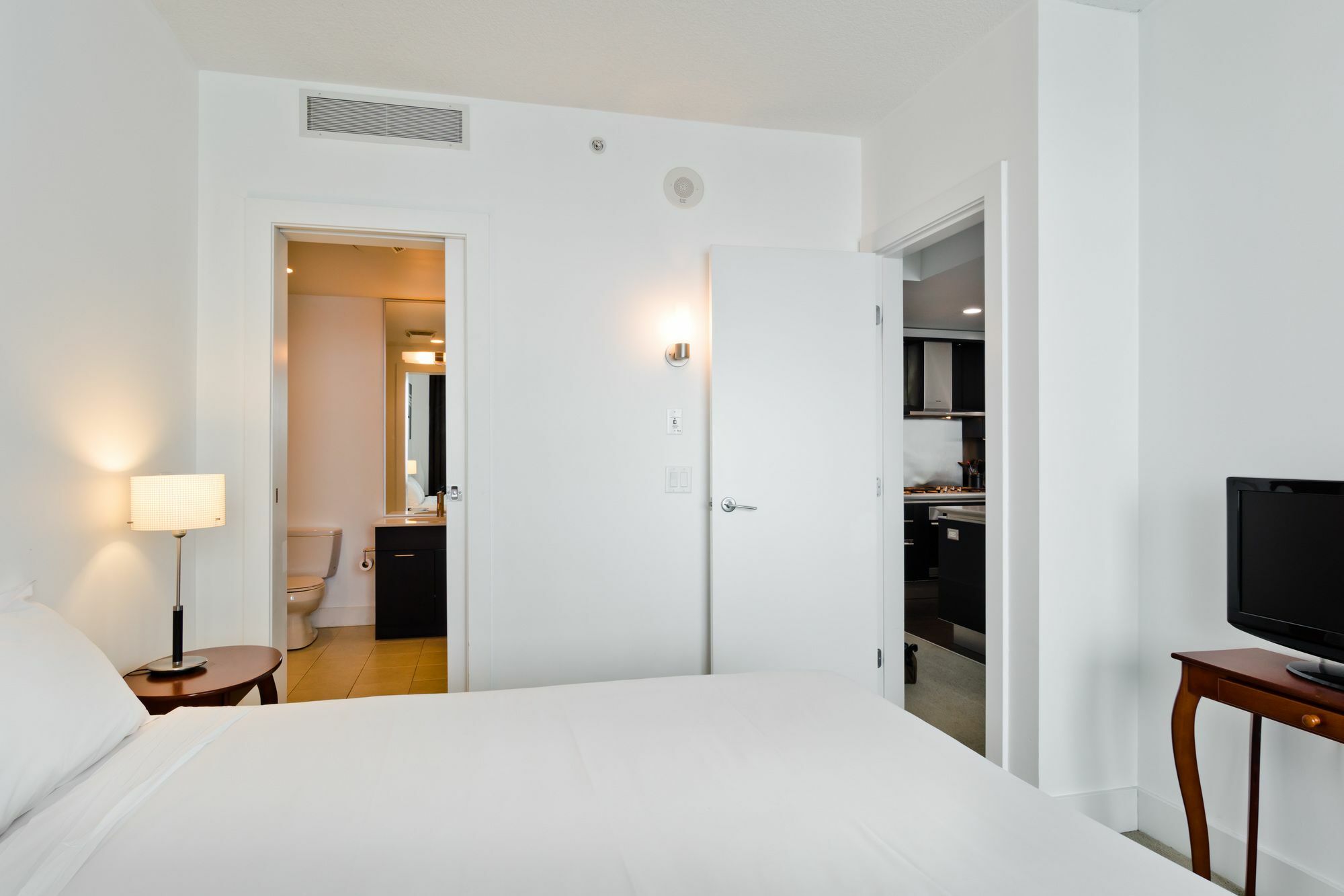 Suite Digs Arriva YYC Eksteriør bilde