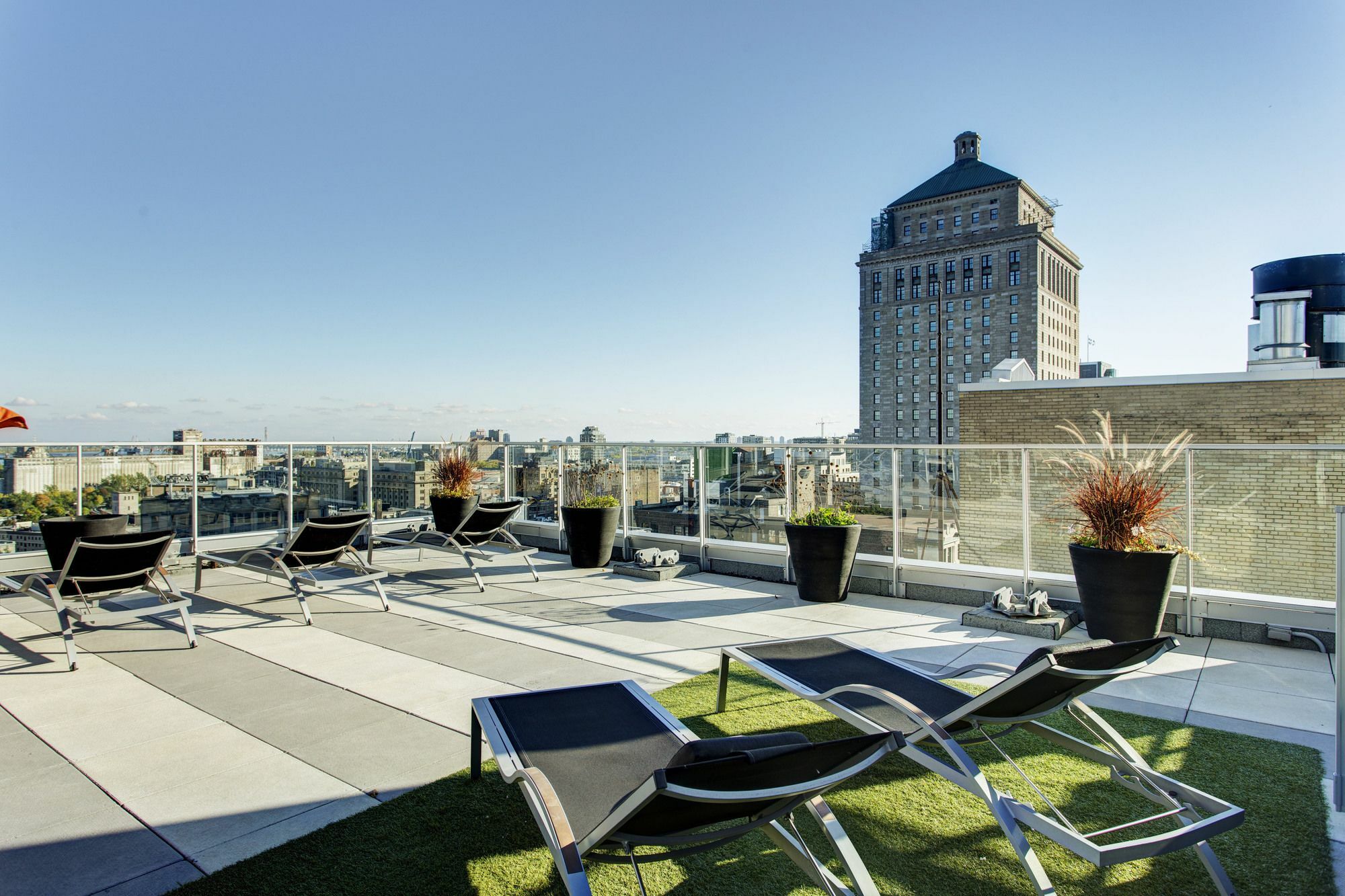 Suite Digs Arriva YYC Eksteriør bilde